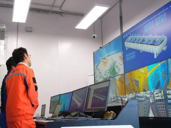 海兰信实控人关联腾挪套利吃相难看锁价定增浮盈翻倍 此前巧改方案实控人业绩补偿大减